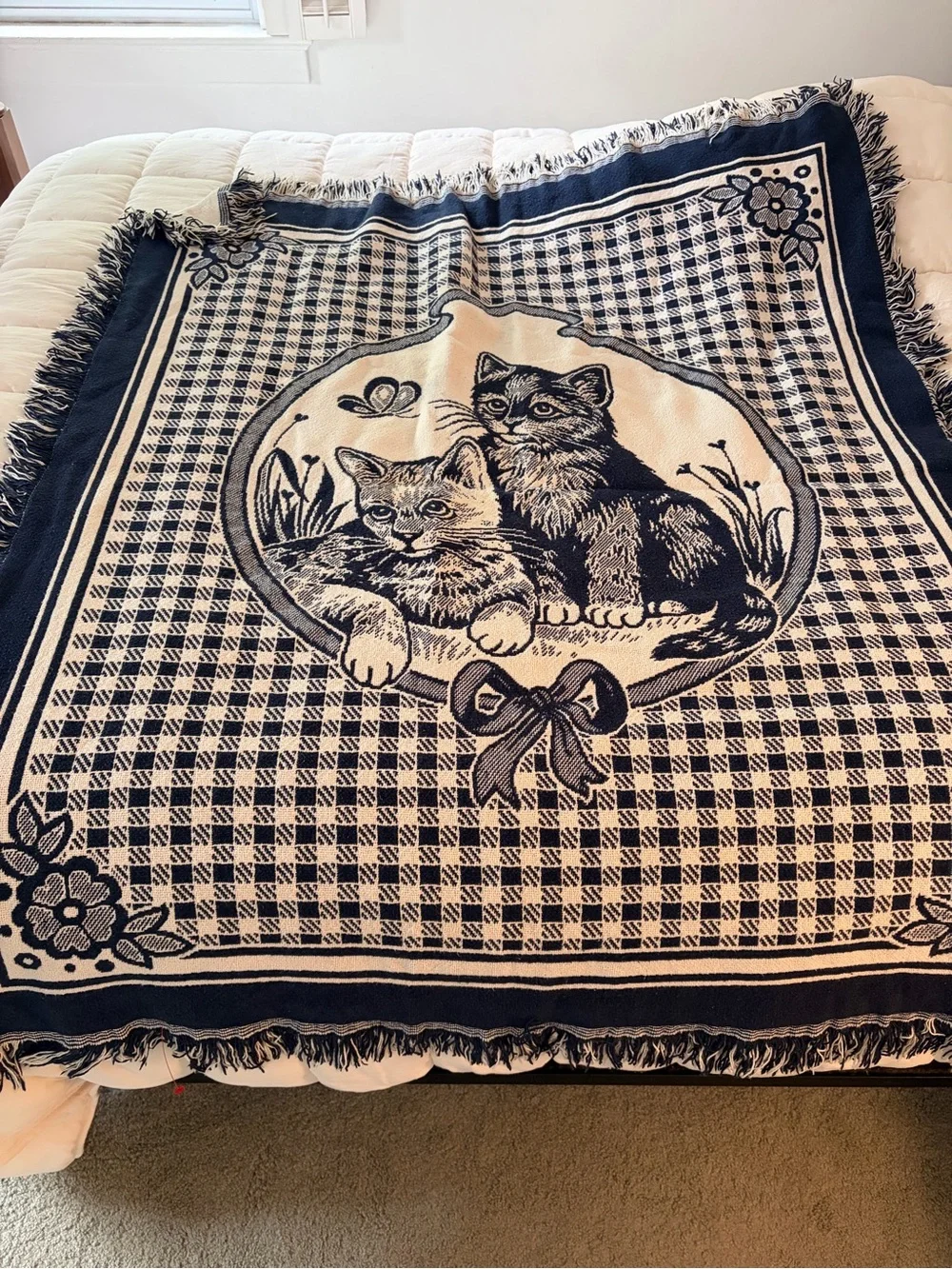 Classic Cat Throw Blanket in Navy and Cream - Pets Cat